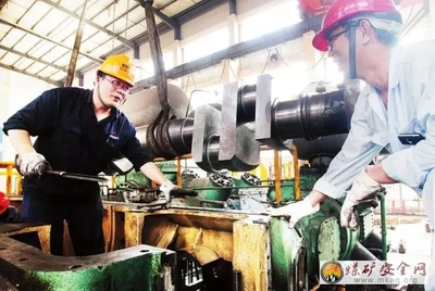 甲醇廠有個小伙叫馮曉超--他用&ldquo;充實&rdquo;詮釋辛苦-中國煤礦安全生產網